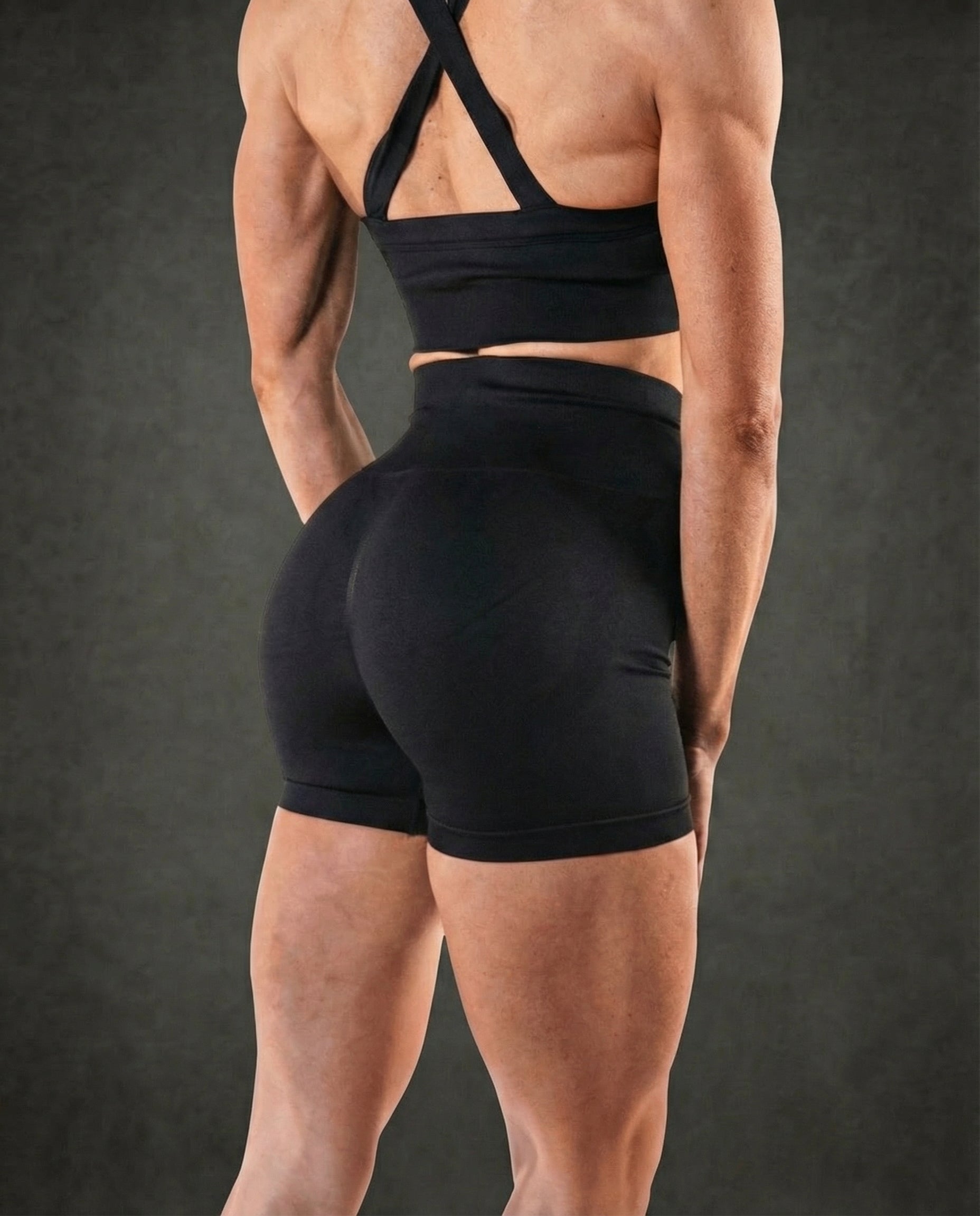 Seamless Performance Shorts